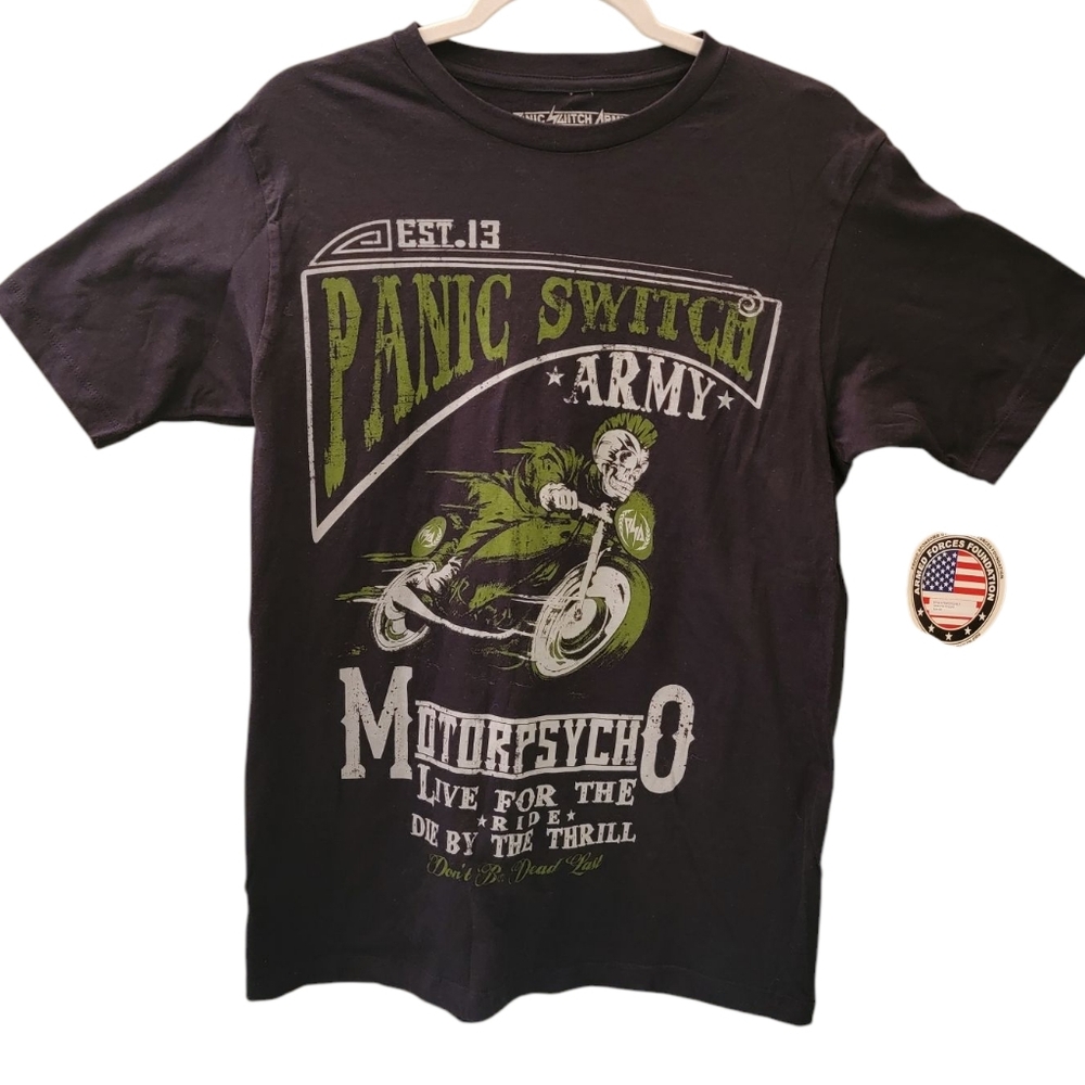 Nwt PANIC SWITCH ARMY Mens T-Shirt Medium